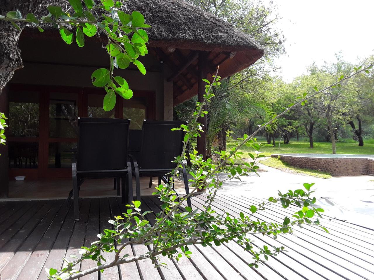 Bush Pub & Inn Hoedspruit Exterior foto
